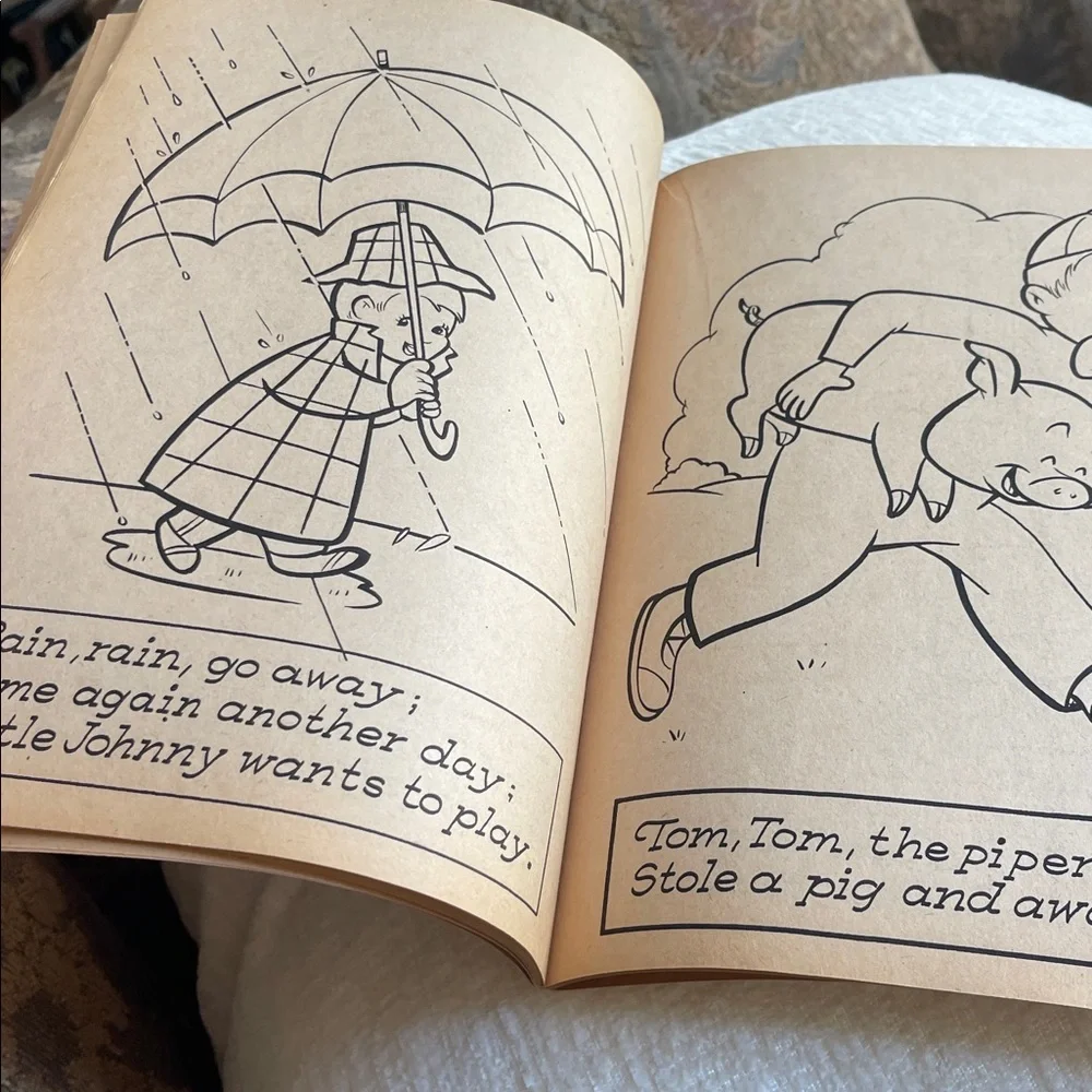 Vintage 1975 Mother Goose Coloring Book Playmore Unused NOS